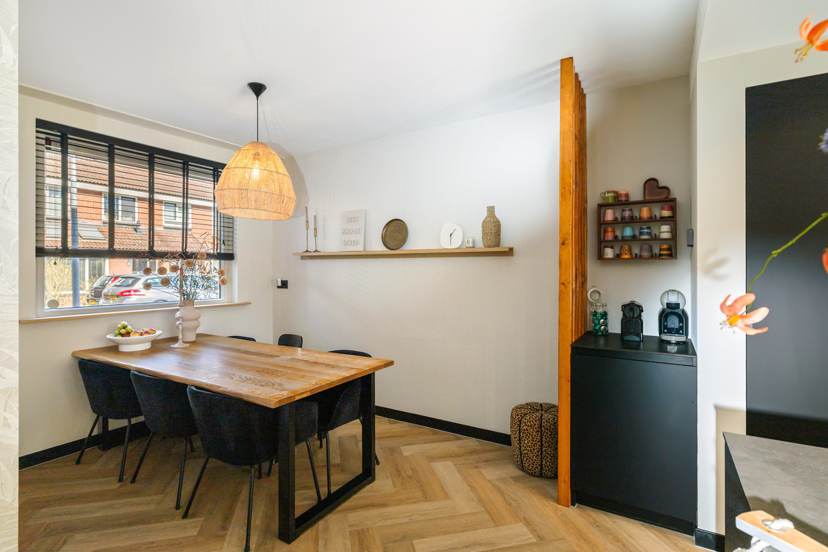 Hoekwoning te koop: Meerkoet 50, Deventer