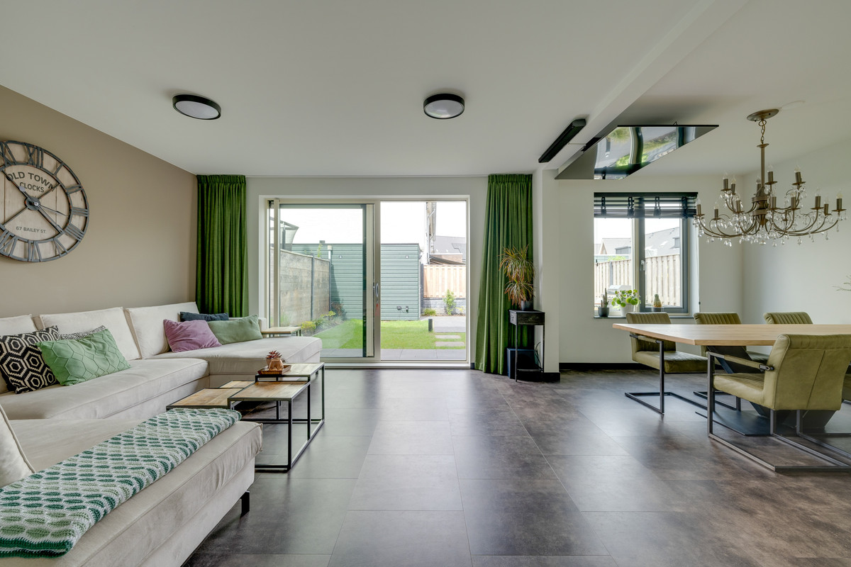 Twee-onder-één-kap te koop: De Wherelanden 124, Purmerend