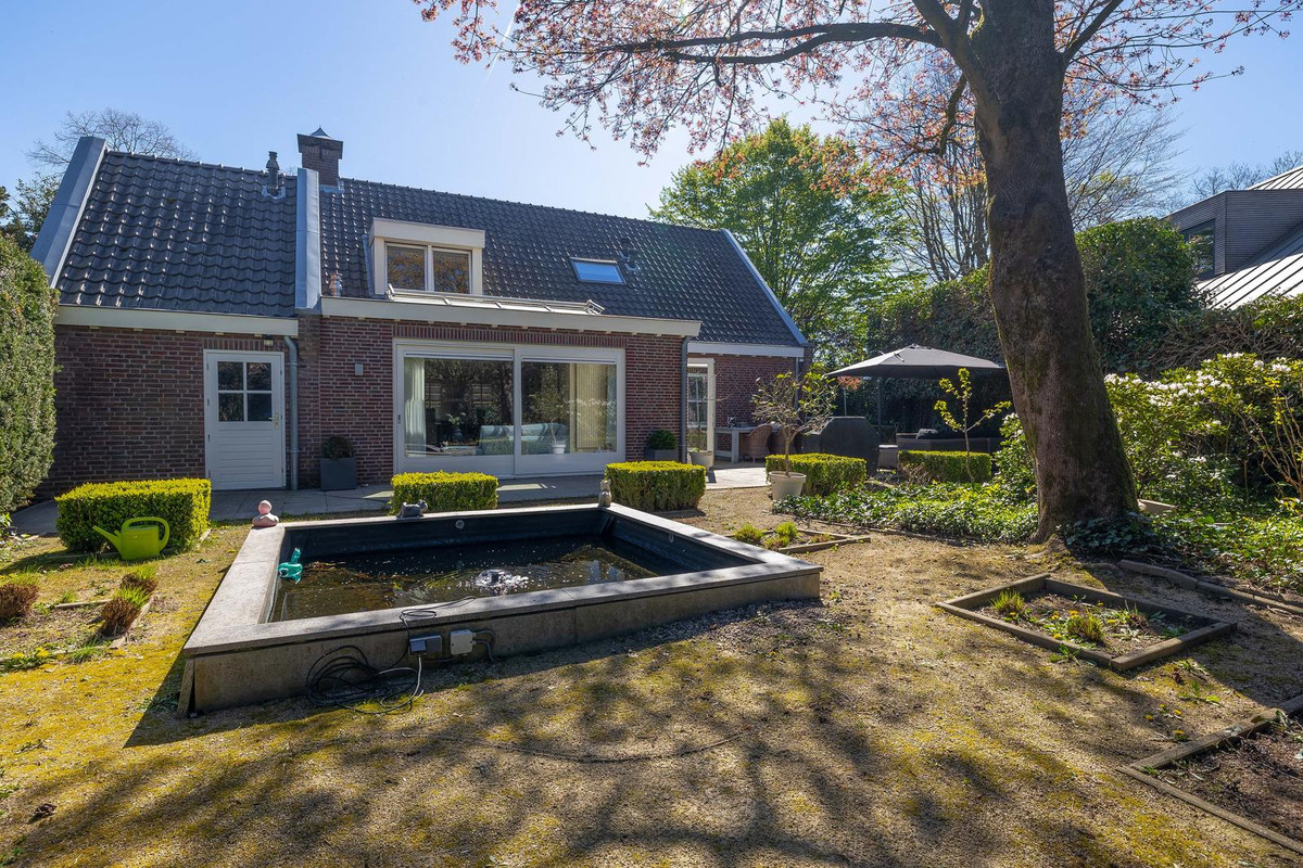 Vrijstaande woning te koop: Liviuslaan 12, Venlo