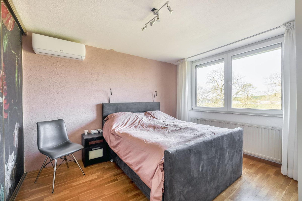 Hoekwoning te koop: Doctor Marie Curiestraat 38, Venlo