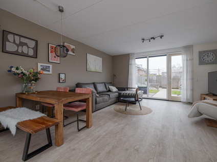 Leeuwenhorststraat 11