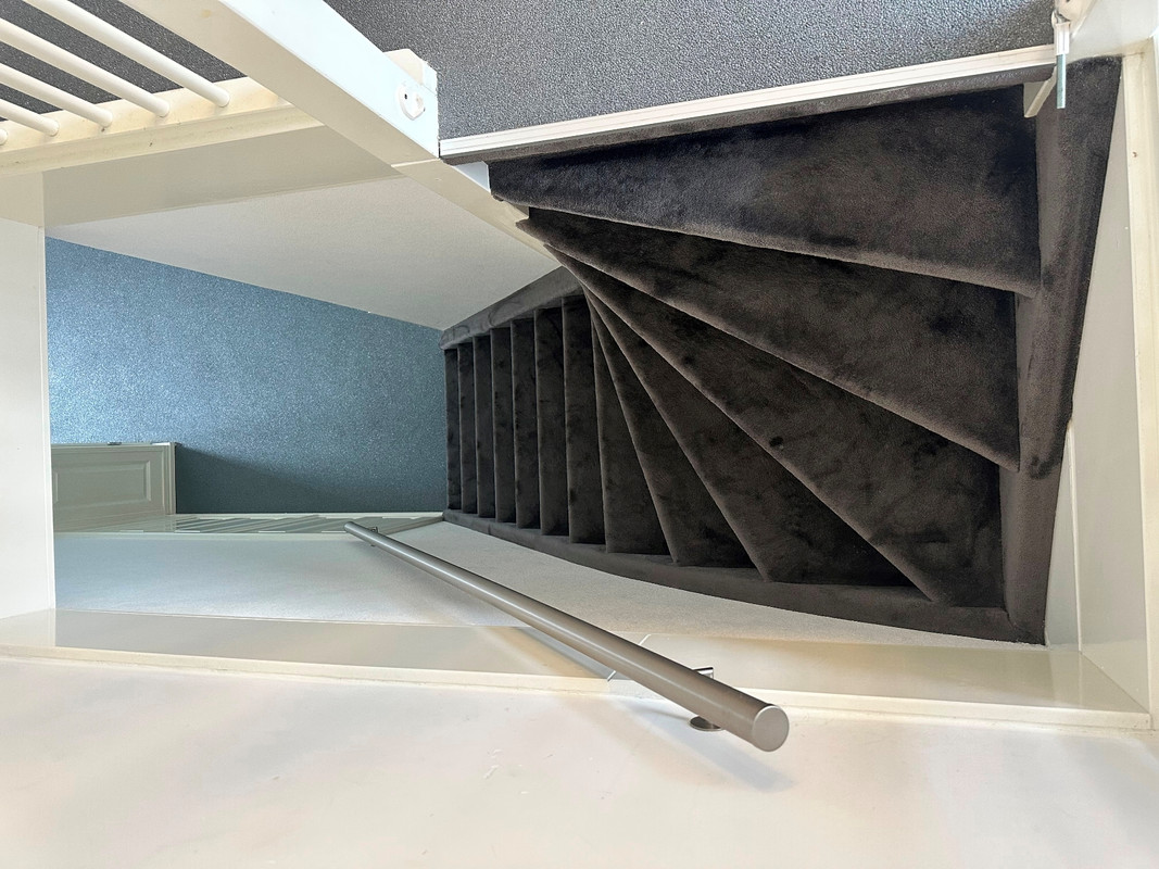 Tussenwoning te koop: Jacob Schorerlaan 215, 'S-Gravenhage