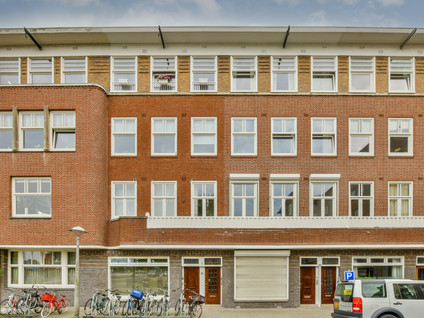 free-sector-houses for rent on Amsteldijk 146