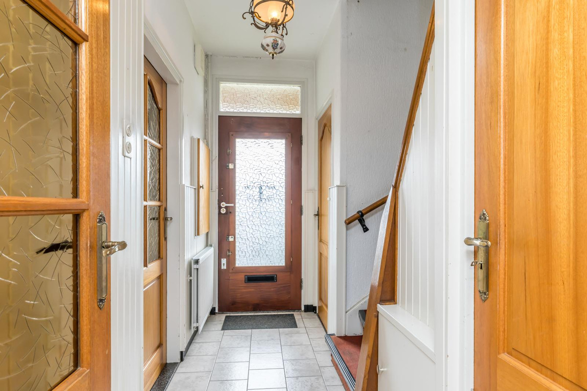 Tussenwoning te koop: Oirsbekerweg 16, Oirsbeek