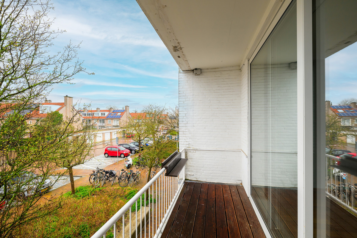 Appartement te koop: Ursulaland 100, 'S-Gravenhage