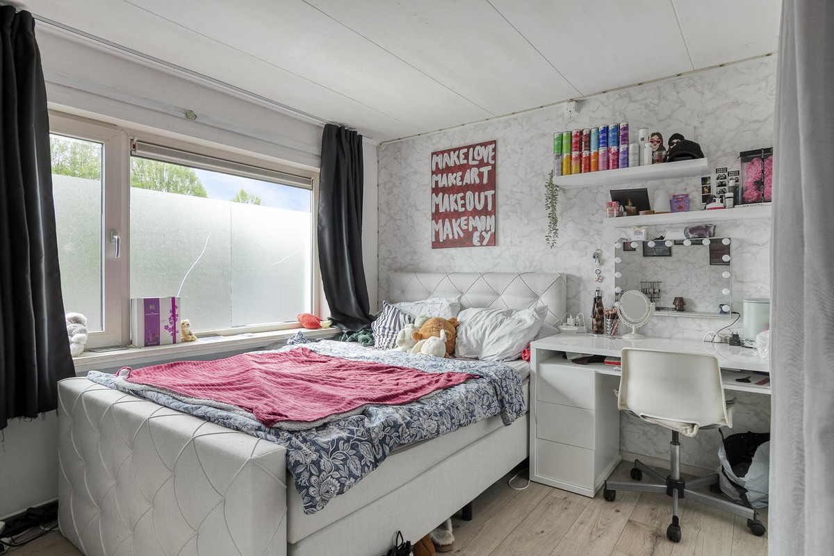 Hoekwoning te koop: Donizettilaan 6, Apeldoorn