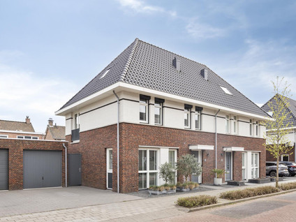 De Hooimijt 32