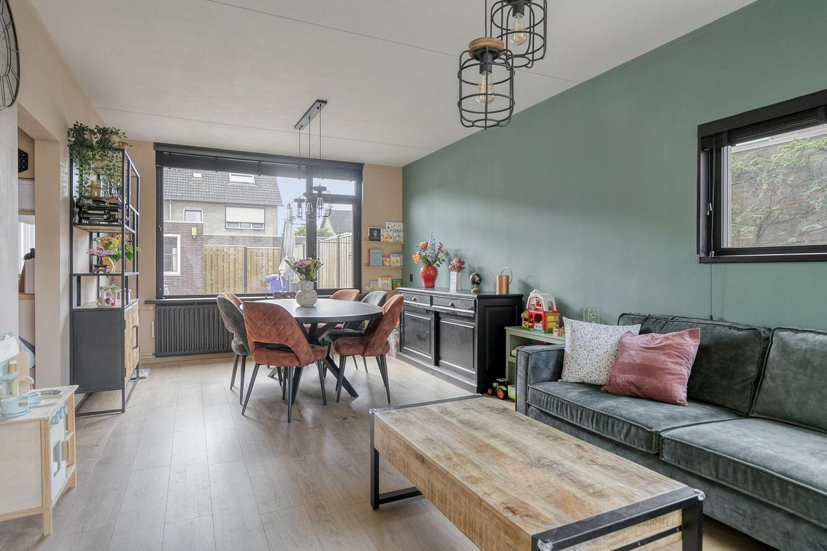 Hoekwoning te koop: Lingestraat 42, Terneuzen