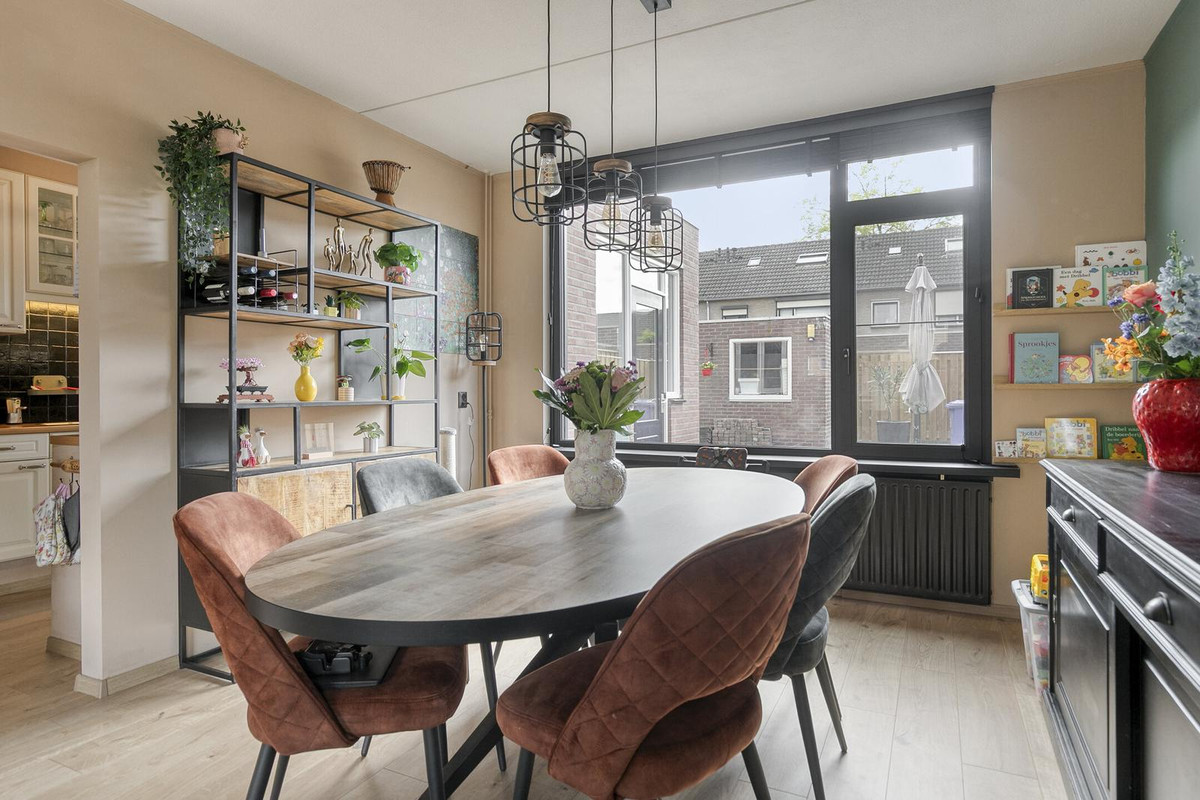 Hoekwoning te koop: Lingestraat 42, Terneuzen