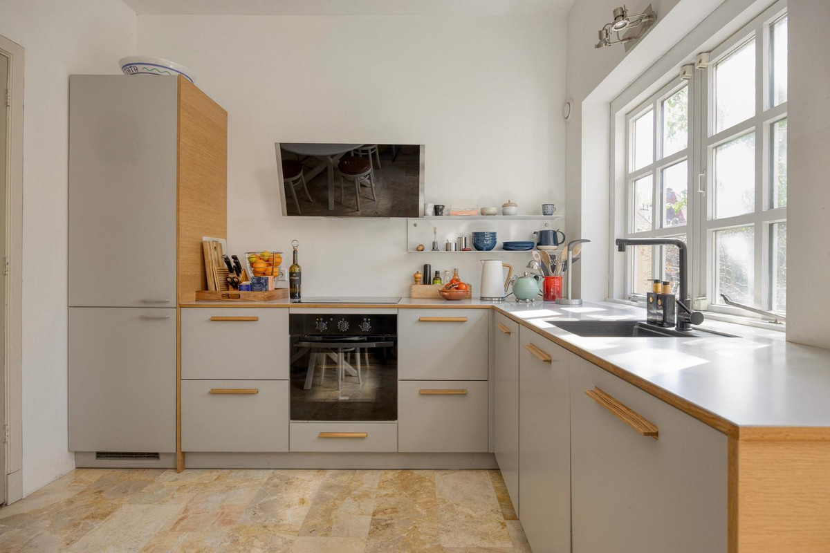 Tussenwoning te koop: Uiverlaan 6, Eindhoven