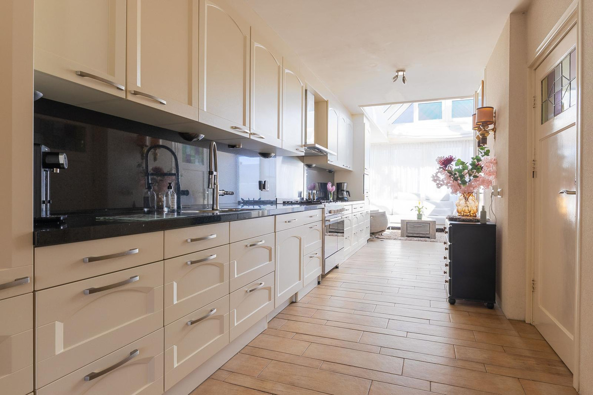Appartement te koop: Simon Koopmanstraat 76, Wervershoof