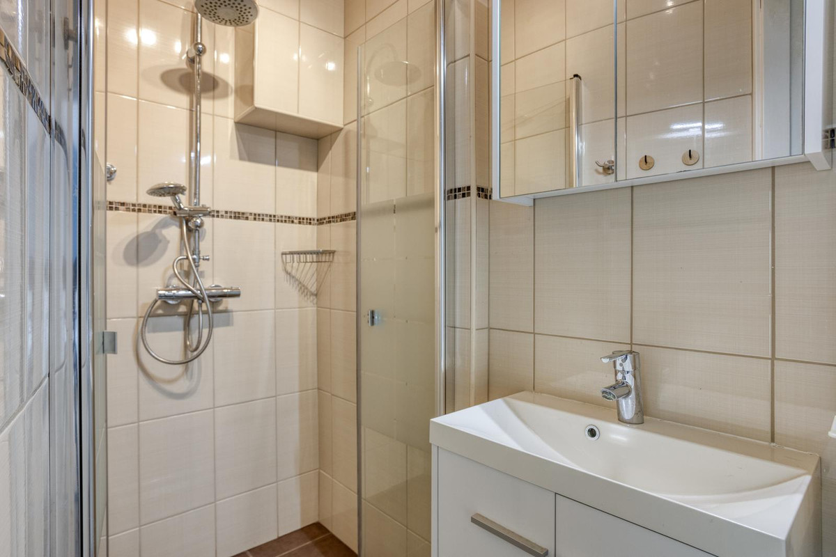Tussenwoning te koop: Dorpstraat 105, Maastricht
