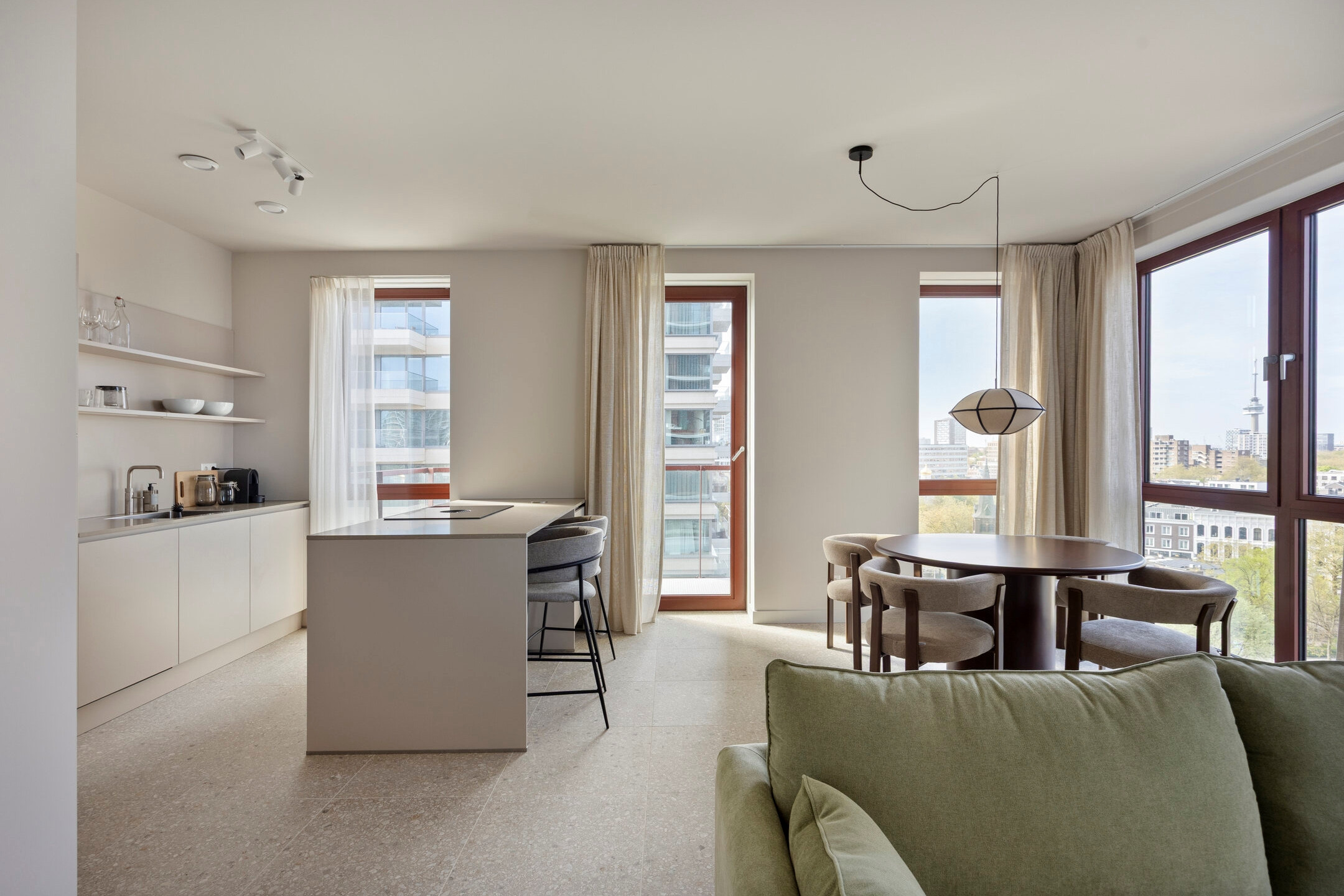 Baan 34E9, Rotterdam