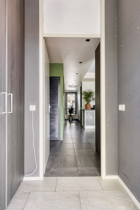 Hoekwoning te koop: Laan van Avant-Garde 234, Rotterdam
