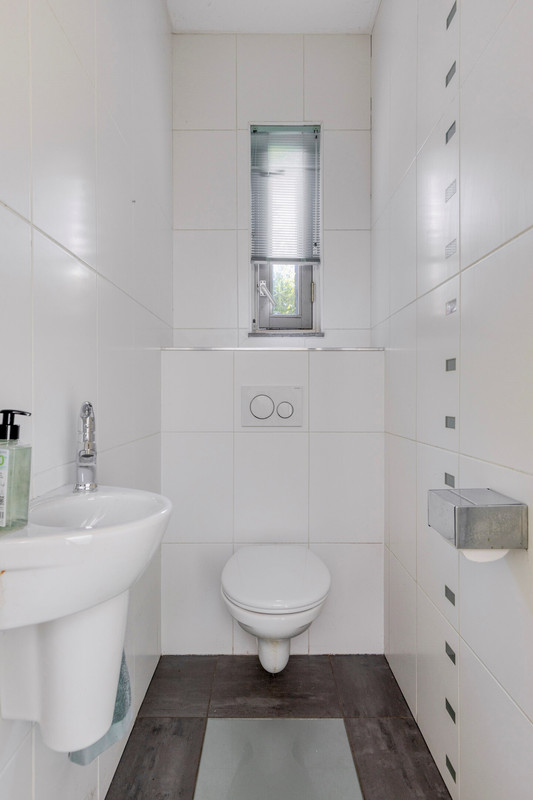Hoekwoning te koop: Laan van Avant-Garde 234, Rotterdam