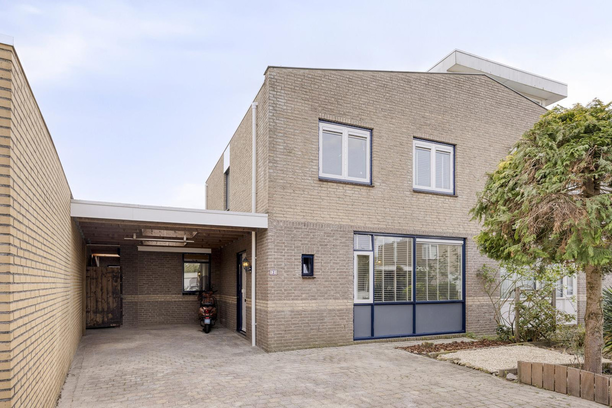 Hoekwoning te koop: Luchtenburg 2, Oss