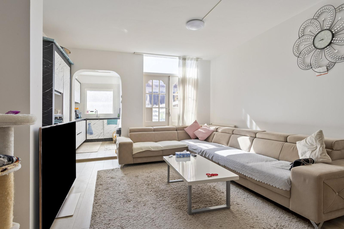 Tussenwoning te koop: C.Th. Kamphuijsstraat 40, Zaandam