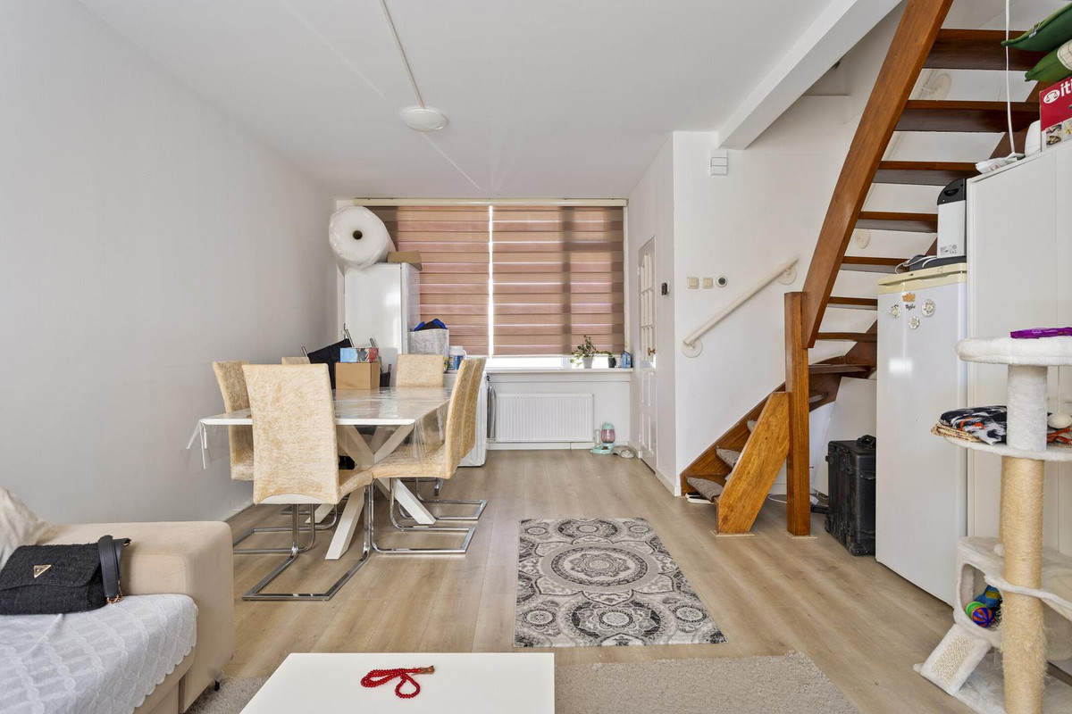 Tussenwoning te koop: C.Th. Kamphuijsstraat 40, Zaandam