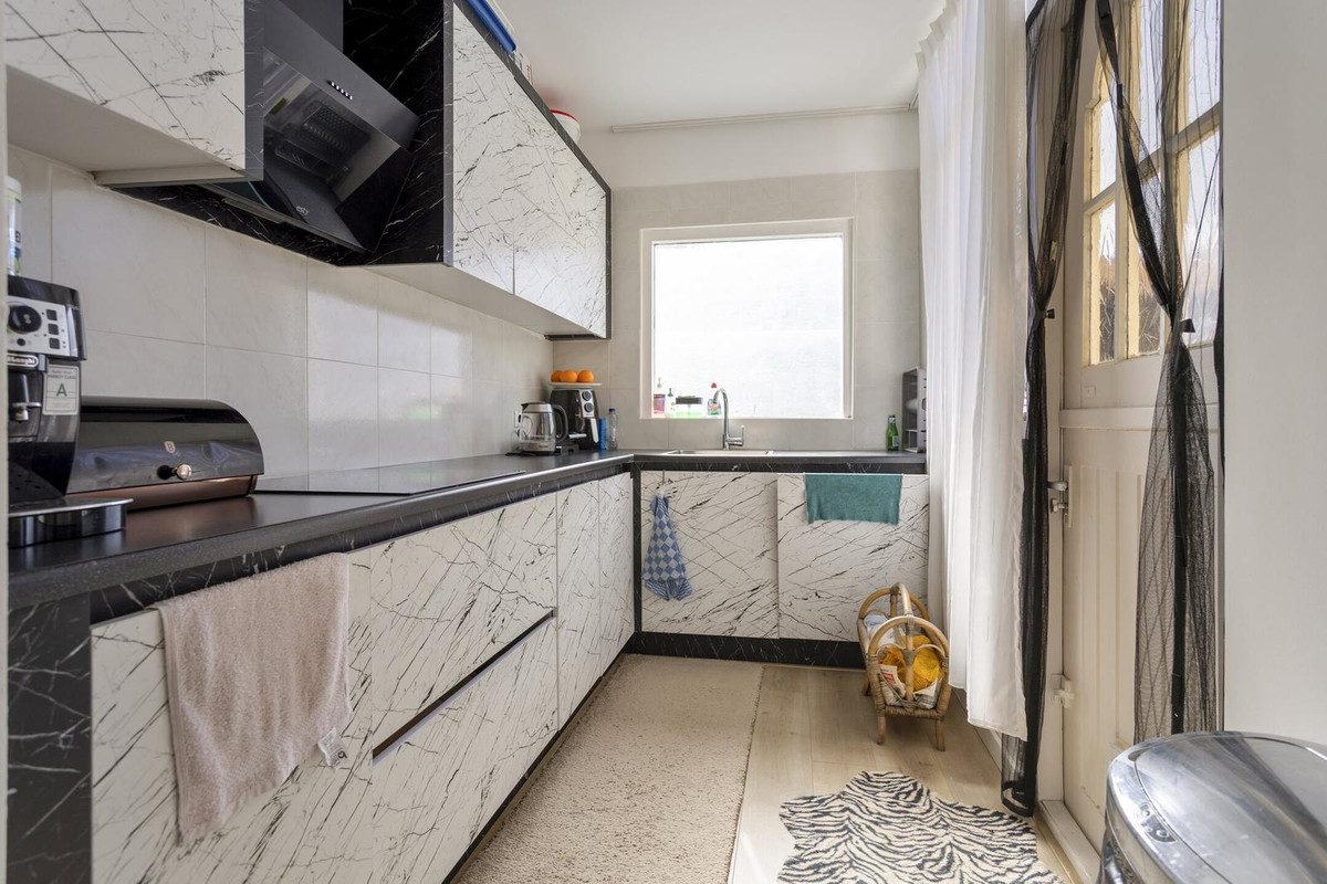 Tussenwoning te koop: C.Th. Kamphuijsstraat 40, Zaandam