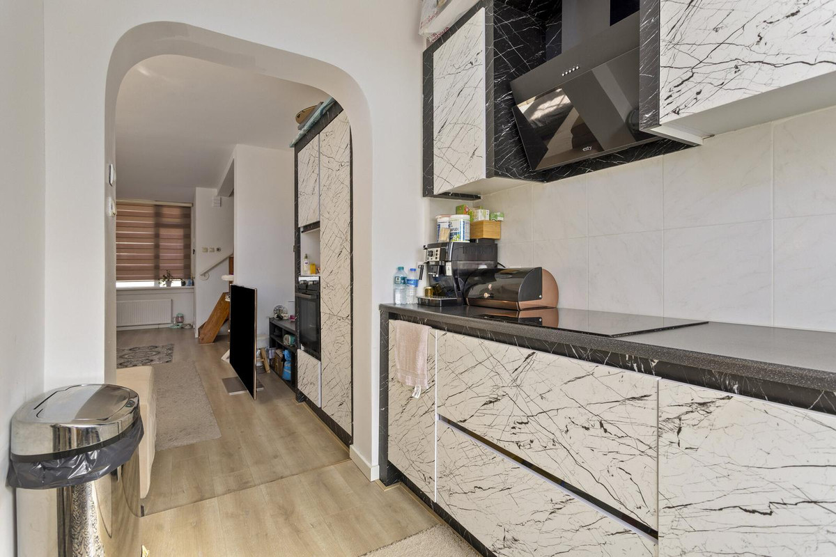 Tussenwoning te koop: C.Th. Kamphuijsstraat 40, Zaandam