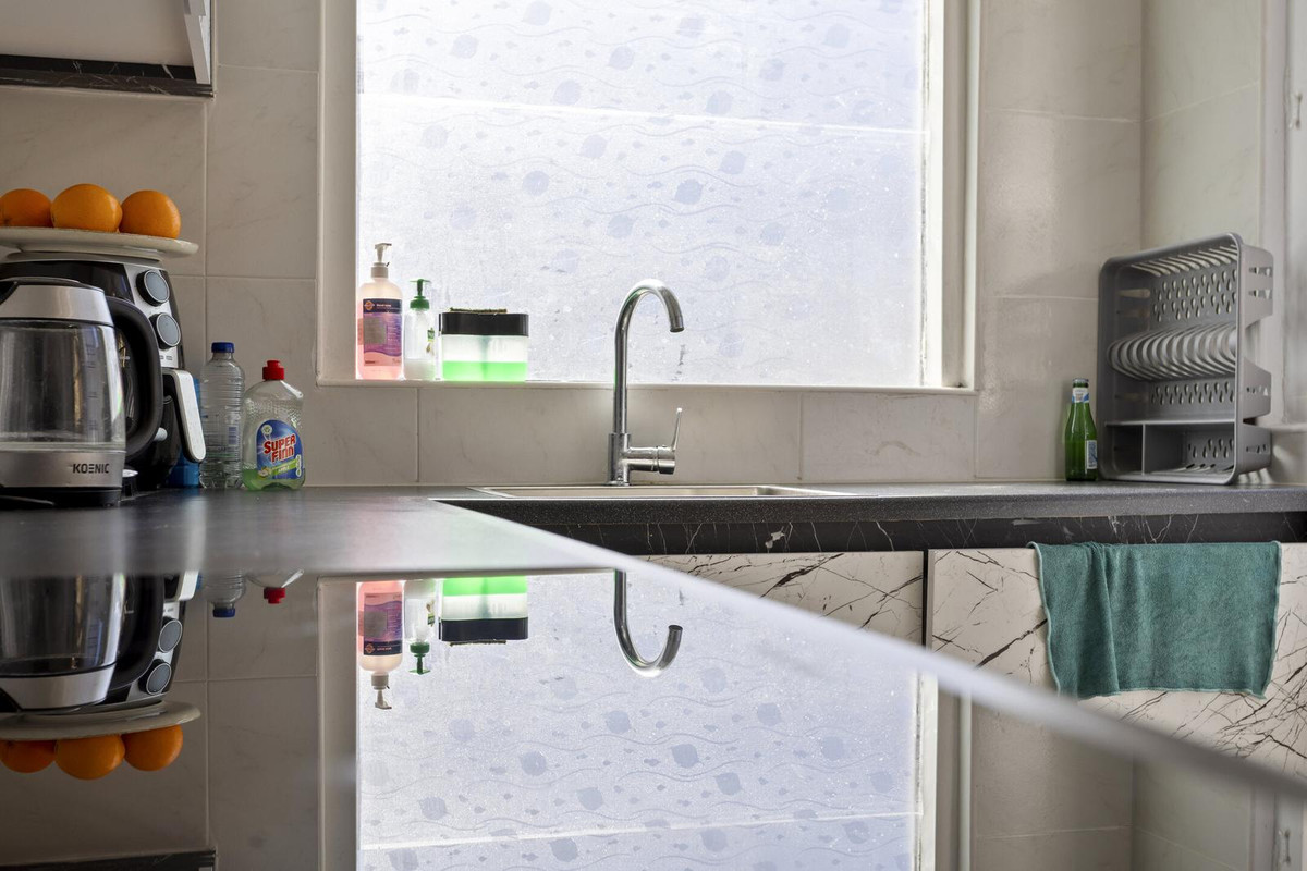 Tussenwoning te koop: C.Th. Kamphuijsstraat 40, Zaandam