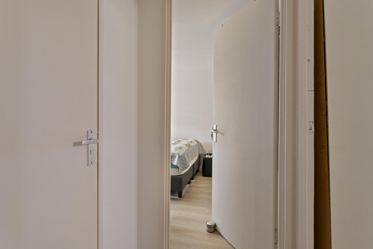 Tussenwoning te koop: C.Th. Kamphuijsstraat 40, Zaandam