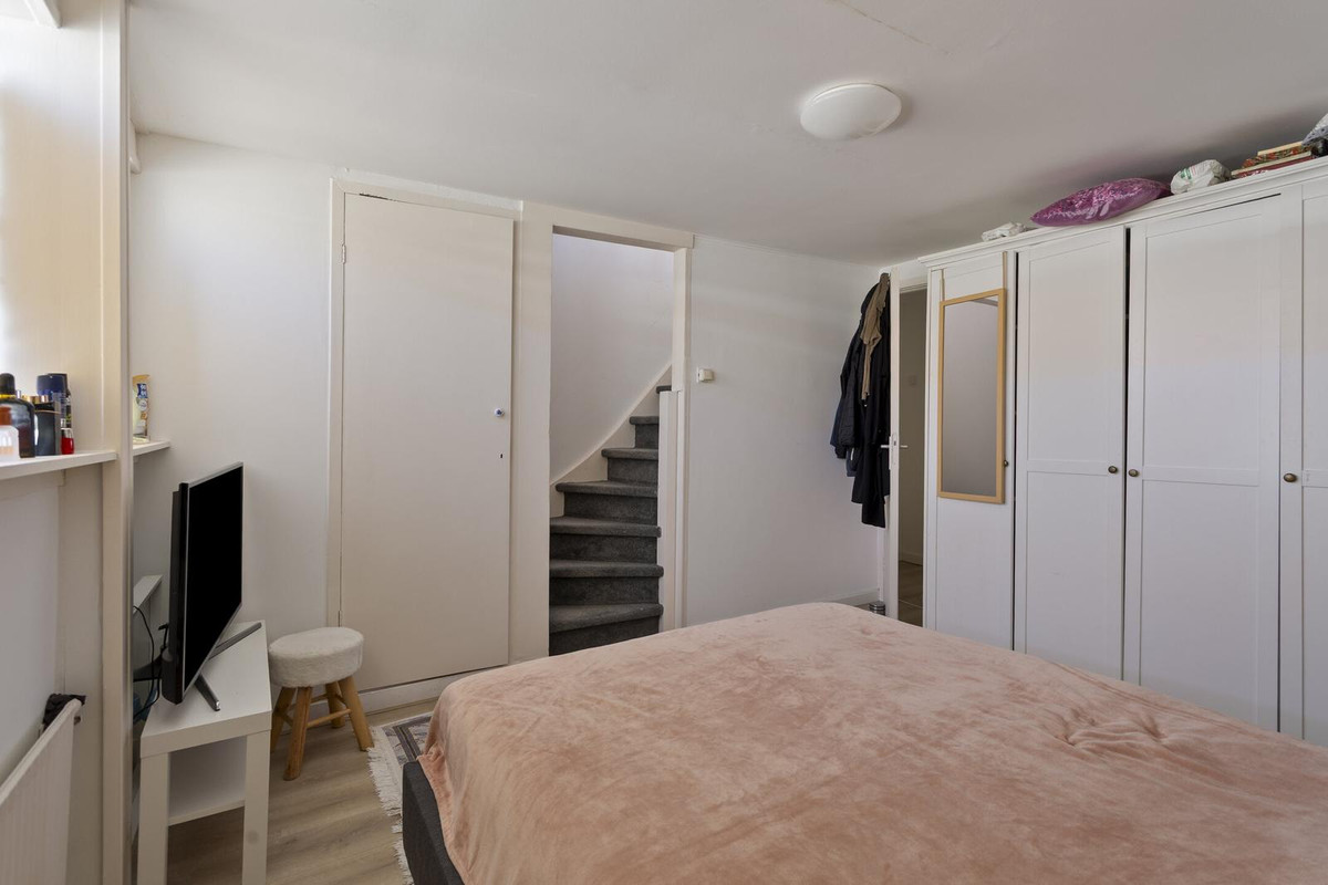 Tussenwoning te koop: C.Th. Kamphuijsstraat 40, Zaandam