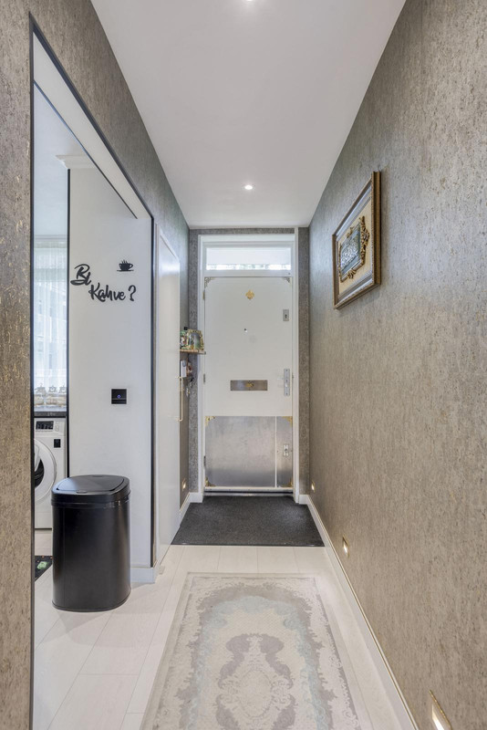 Appartement te koop: Fluitekruidweg 17, Zaandam
