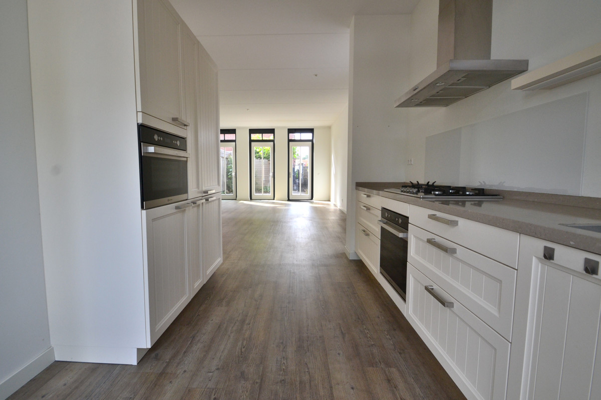 Hoekwoning te huur: Prins Hendrikkade 183, Katwijk (Zh)