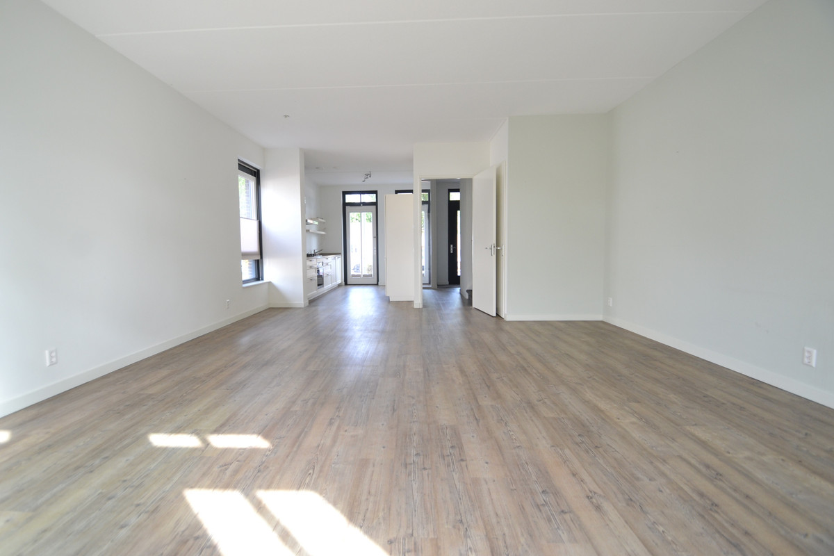 Hoekwoning te huur: Prins Hendrikkade 183, Katwijk (Zh)