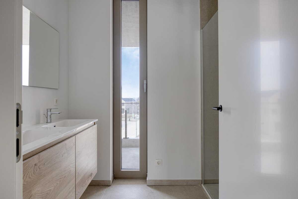 Appartement te koop: Veerdijk 100, Walsoorden