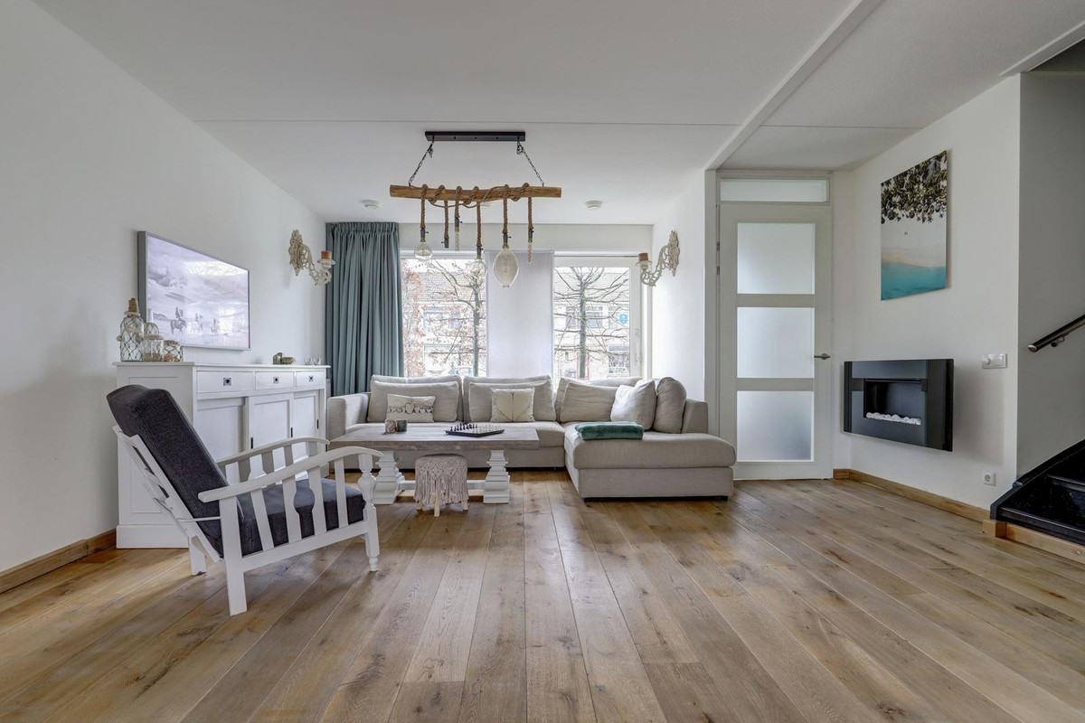 Tussenwoning te koop: Zuiderhagen 12, Rotterdam