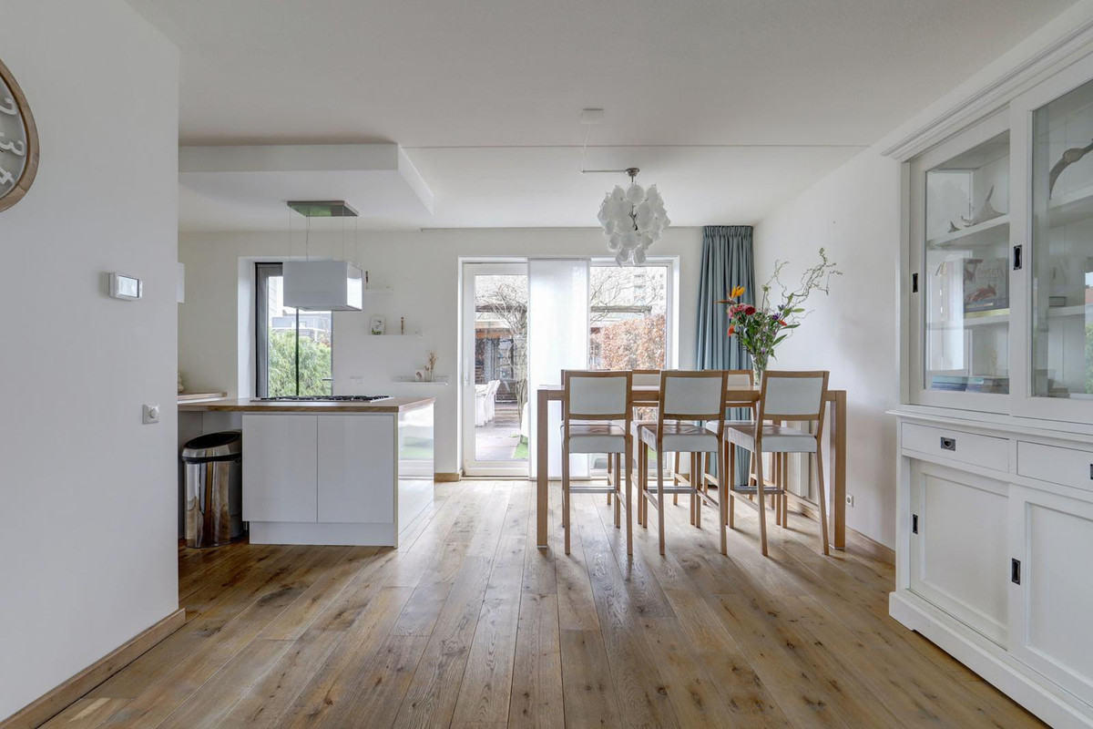 Tussenwoning te koop: Zuiderhagen 12, Rotterdam