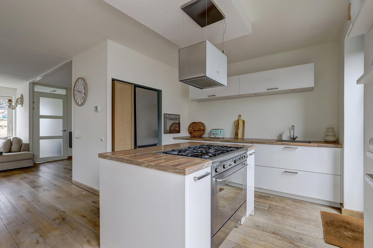 Tussenwoning te koop: Zuiderhagen 12, Rotterdam