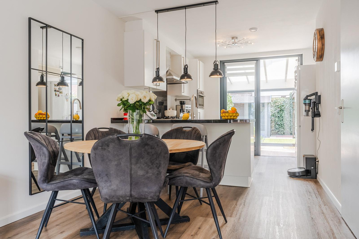Hoekwoning te koop: Teunisbloem 20, Gemert