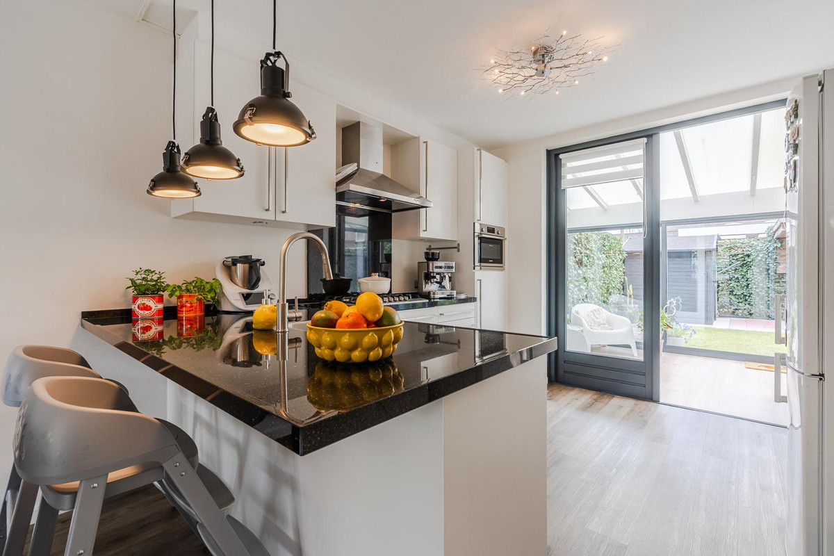 Hoekwoning te koop: Teunisbloem 20, Gemert