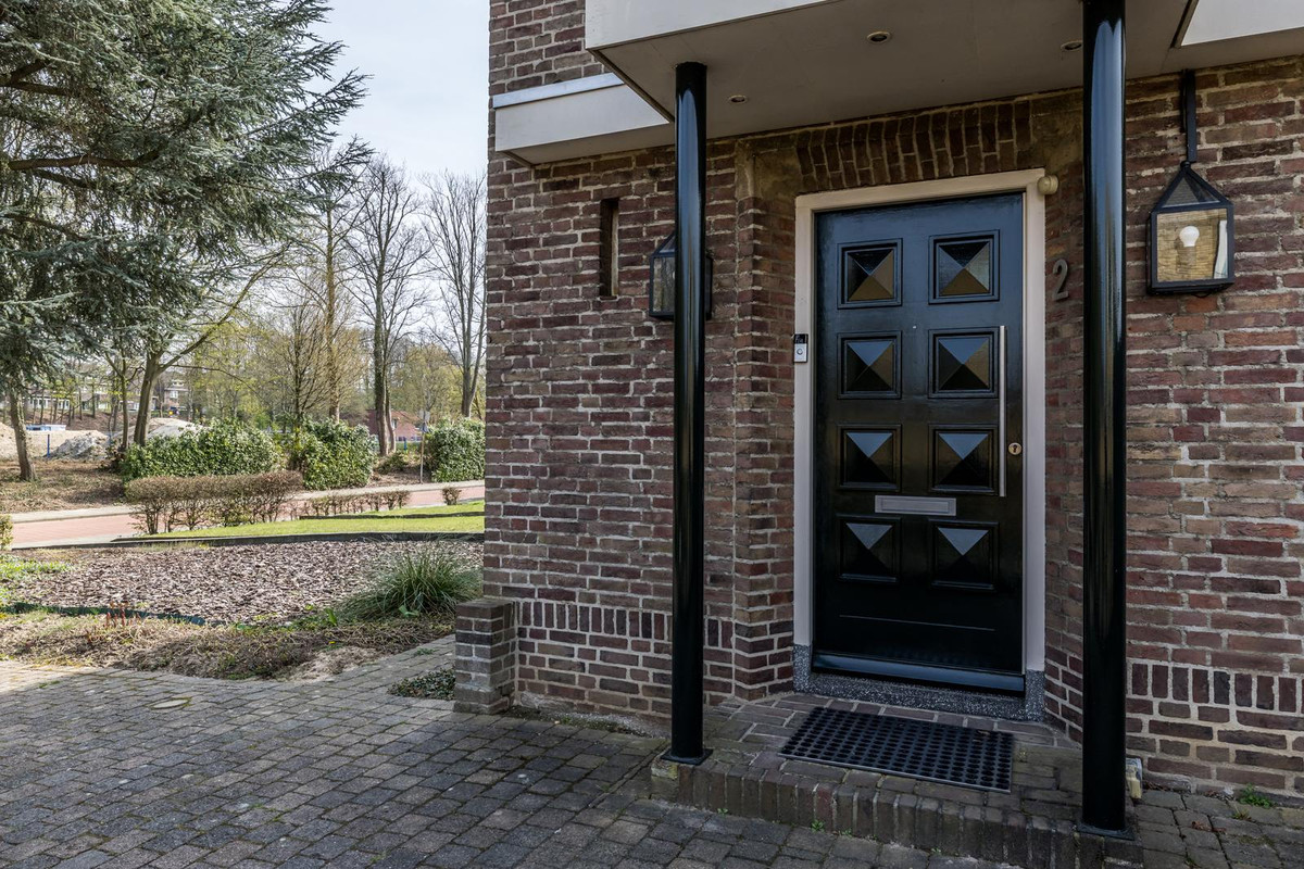 Hoekwoning te koop: Johan-Frisostraat 2, Brunssum