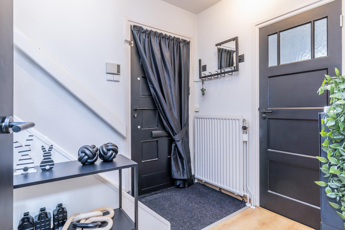 Hoekwoning te koop: Johan-Frisostraat 2, Brunssum
