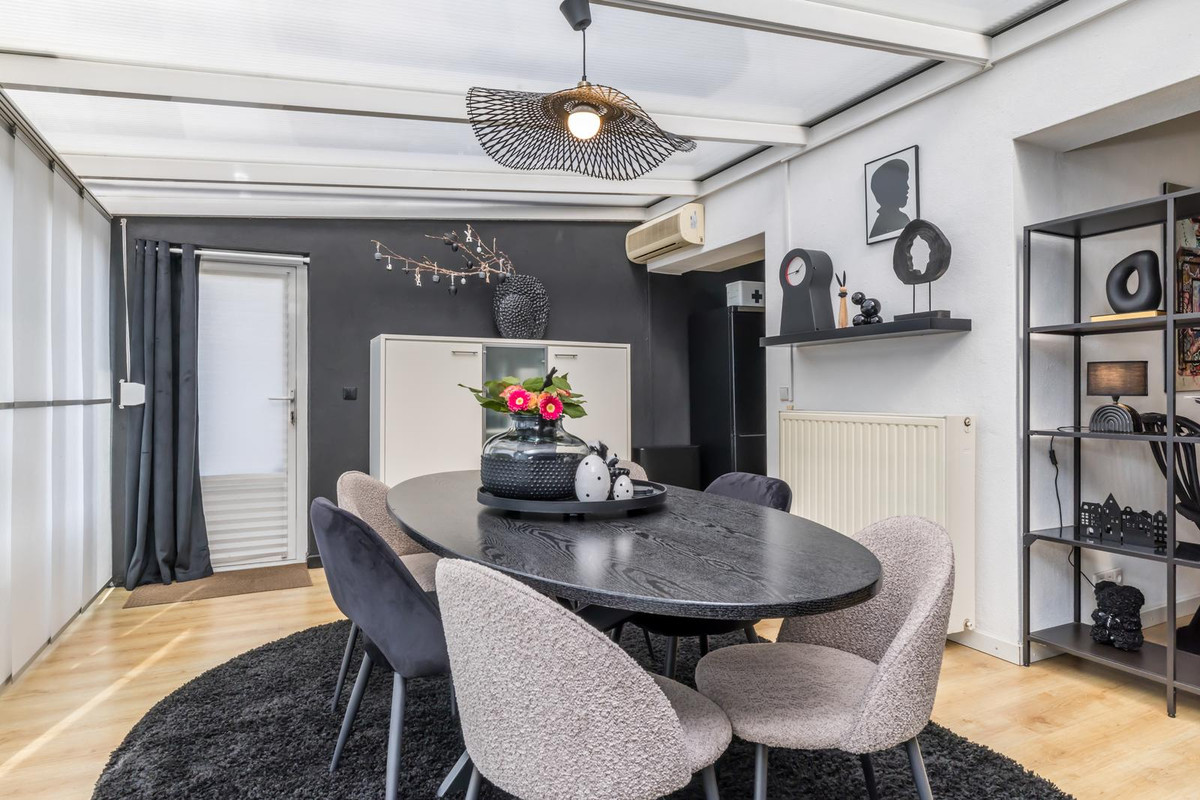 Hoekwoning te koop: Johan-Frisostraat 2, Brunssum