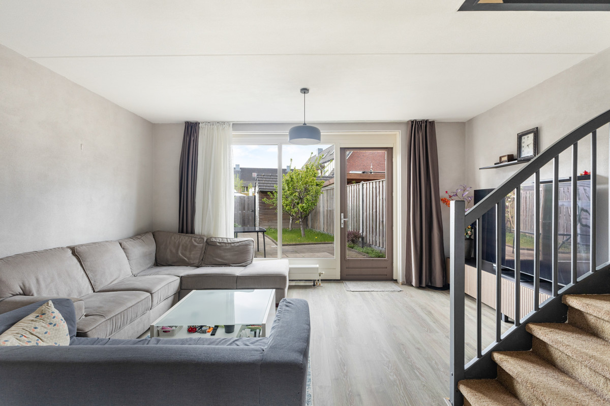 Tussenwoning te koop: Jacob Marisstraat 73, Dordrecht