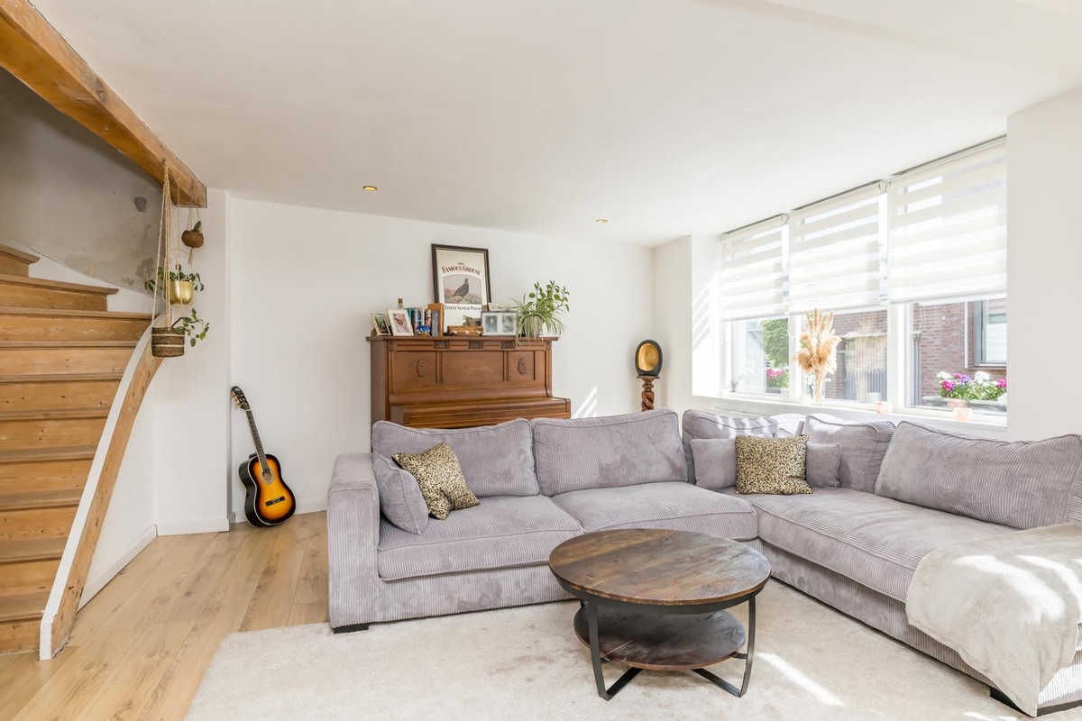 Twee-onder-één-kap te koop: Merkelbeekerstraat 6, Schinveld