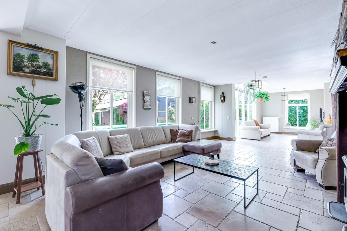 Vrijstaande woning te koop: Dorpsweg 182, Twisk