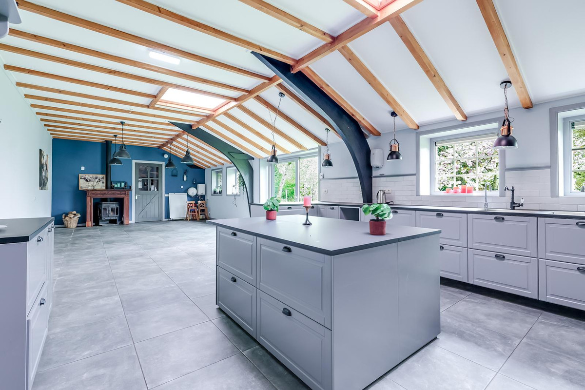 Vrijstaande woning te koop: Dorpsweg 182, Twisk