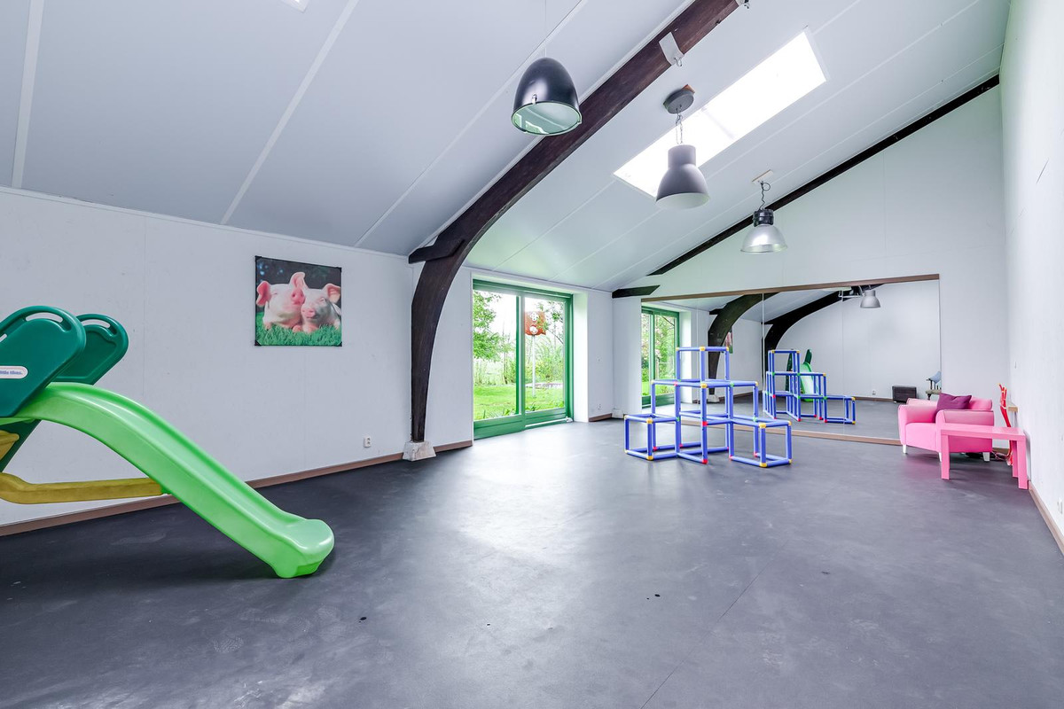 Vrijstaande woning te koop: Dorpsweg 182, Twisk