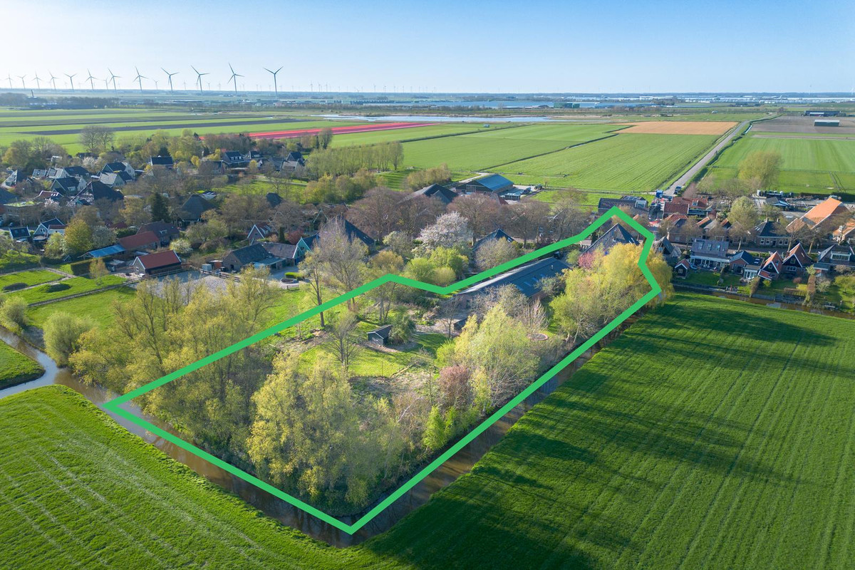 Vrijstaande woning te koop: Dorpsweg 182, Twisk