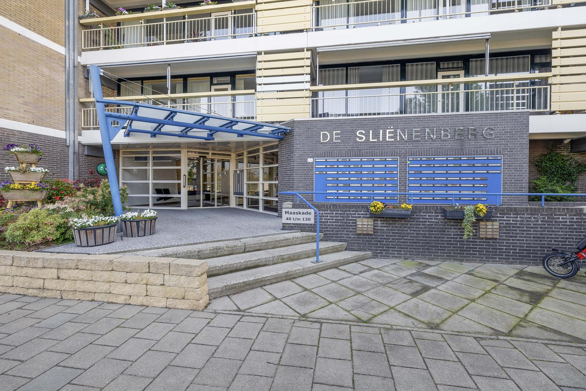Appartement te koop: Maaskade 66, Venlo