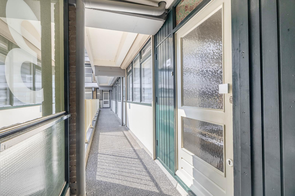 Appartement te koop: Maaskade 66, Venlo