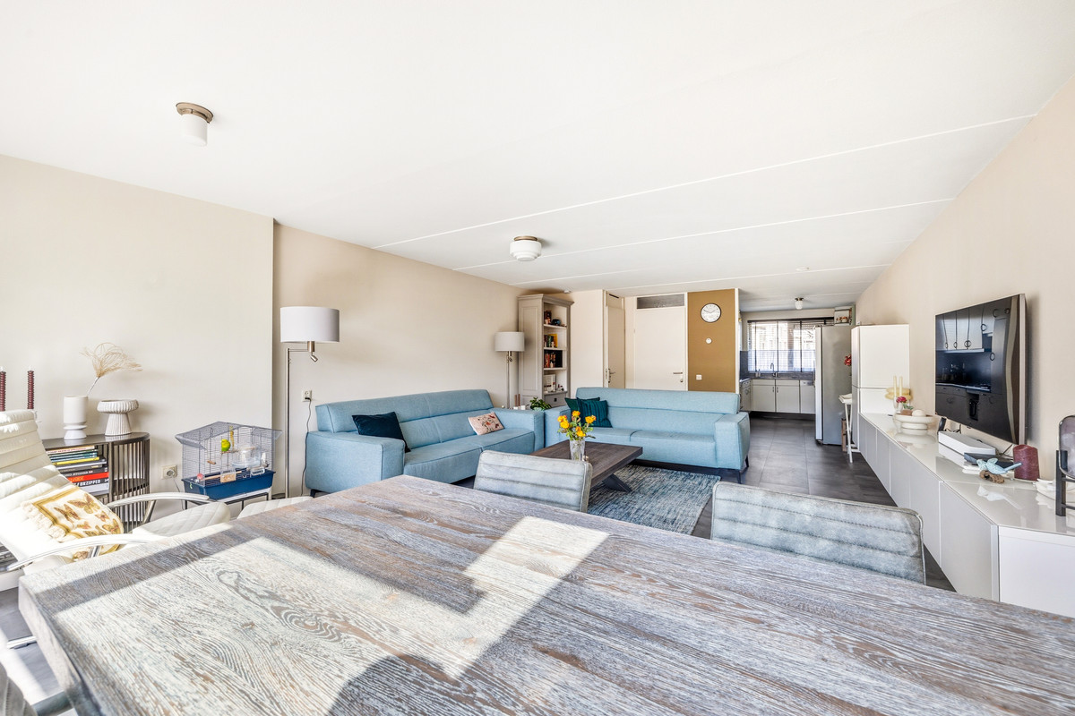 Tussenwoning te koop: Remmersteinstraat 149, 'S-Gravenhage