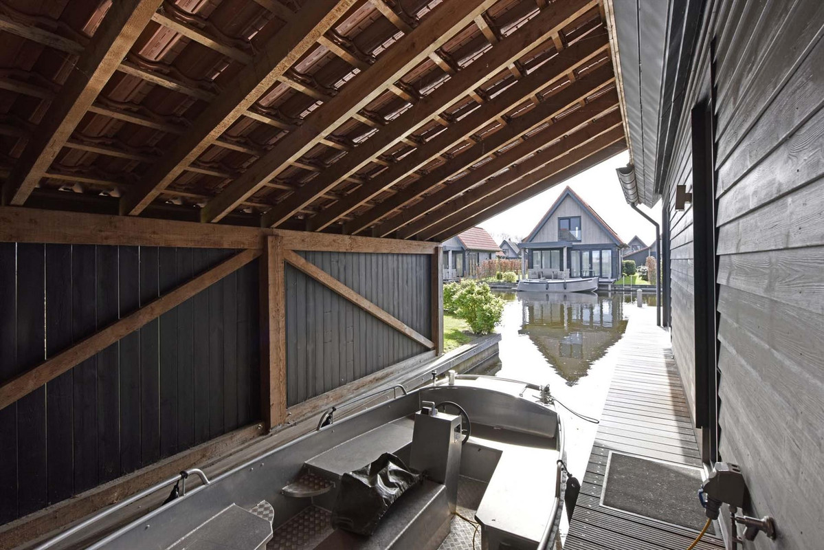 Vrijstaande woning te koop: Waterstaete 60, Ossenzijl