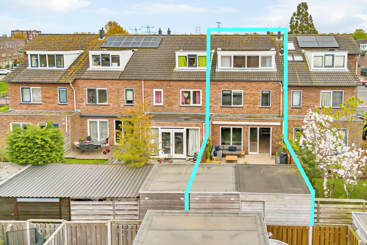 Tussenwoning te koop: Wim Sonneveldstraat 7, 'S-Gravenhage